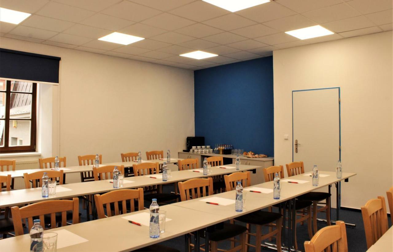 Penzion A Restaurace U Reky Ledec nad Sazavou Ngoại thất bức ảnh